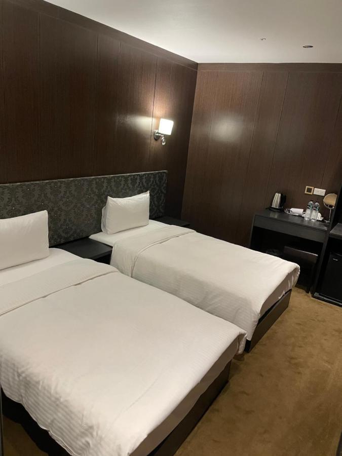 Meworld Hotel - Taipei Main Station Εξωτερικό φωτογραφία