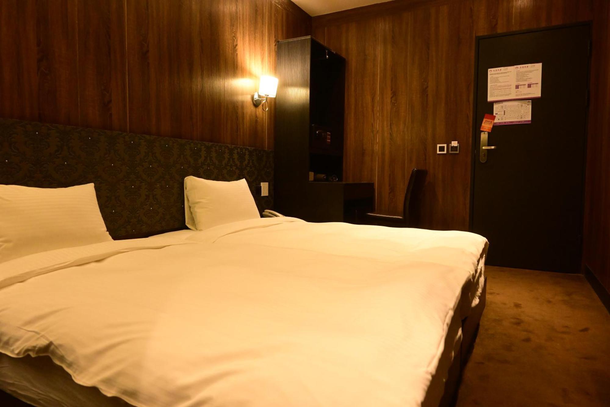 Meworld Hotel - Taipei Main Station Εξωτερικό φωτογραφία