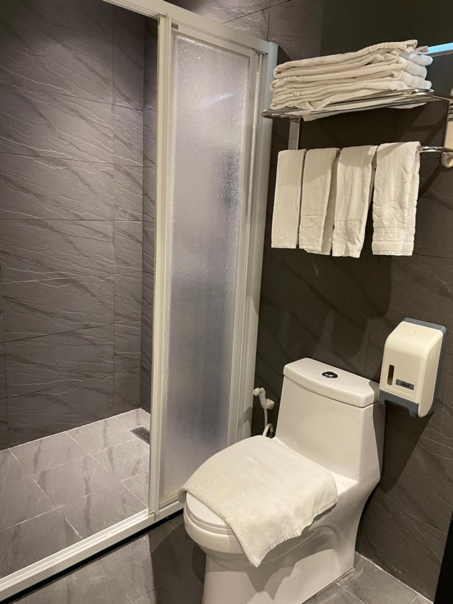 Meworld Hotel - Taipei Main Station Εξωτερικό φωτογραφία